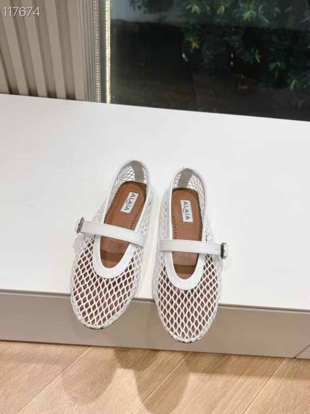 ALAIA White Ballet Flats - Picture 7 of 8